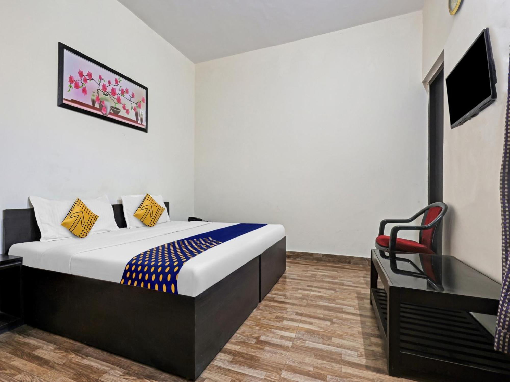 Spot On 81167 Hotel Asdr Rudrapur Exterior foto